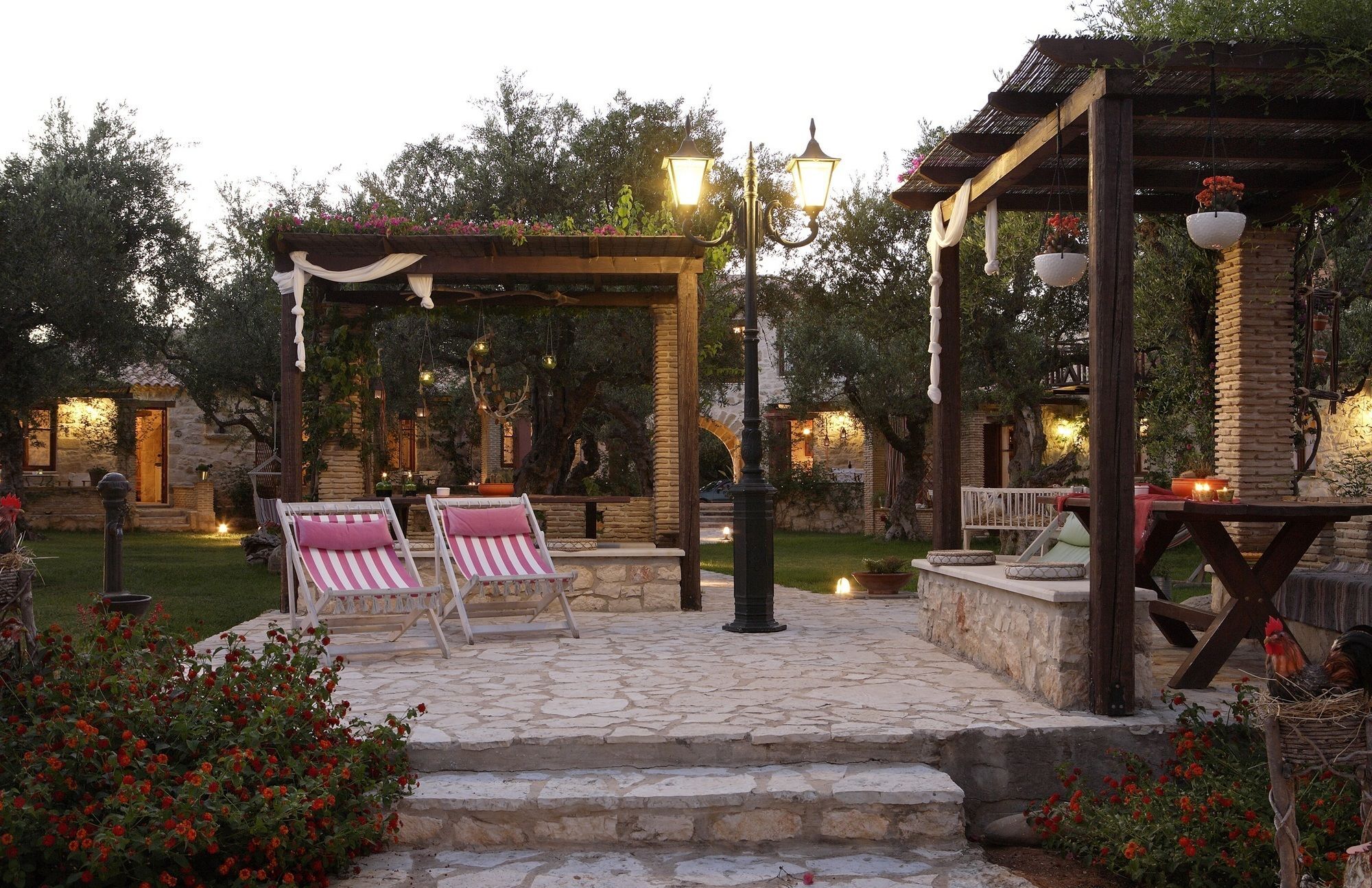 Paliokaliva Apartments And Villas Циливи Екстериор снимка